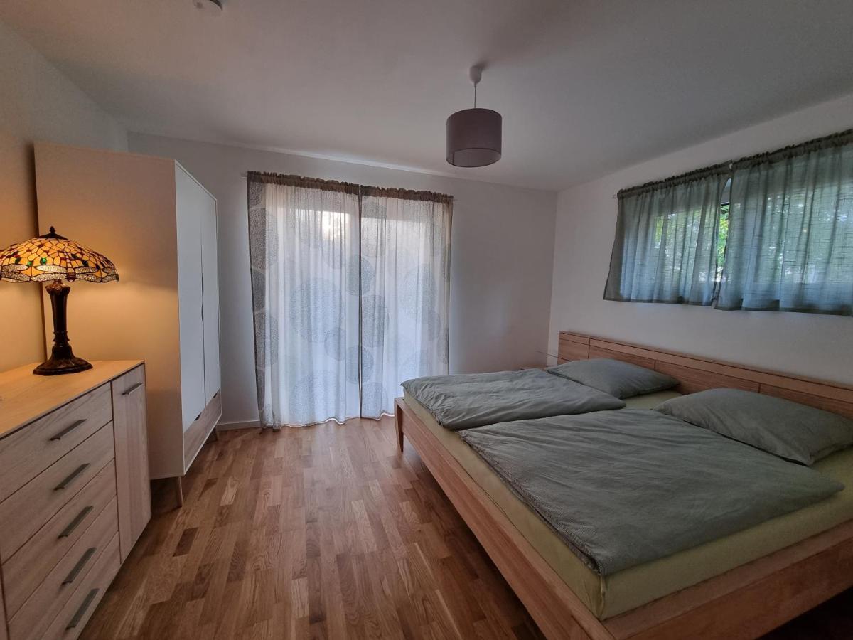 Gemuetliche Premium Ferienwohnung Mit Terrasse Naehe S-Bahn Burgthann Экстерьер фото